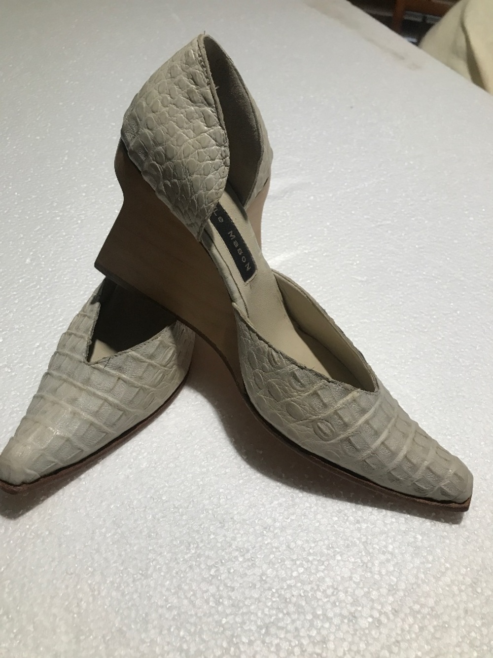 Michelle Mason wedge alligator ivory heels NEW 37